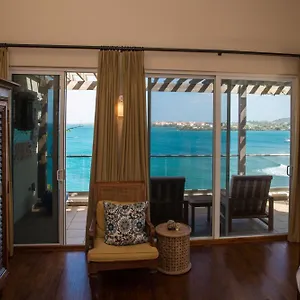 Marks Reef Villa